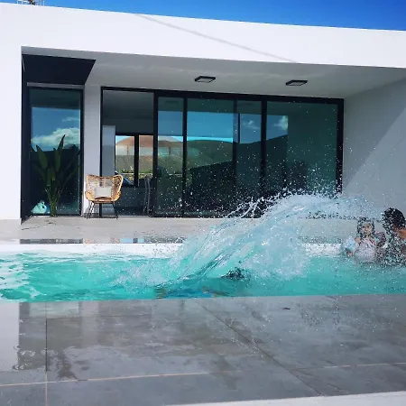 Villa Volcán