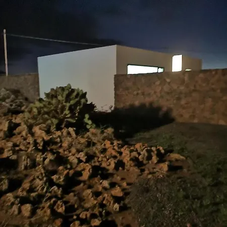 Volcán Villa *